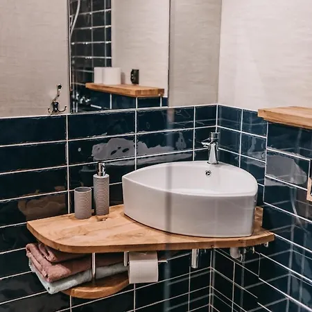 Las Skarpa Apartamenty Srebrna Góra Esterno foto